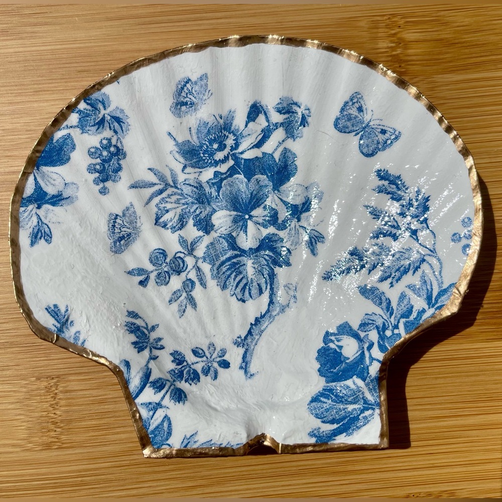 Hand Painted Real Scallop Shell Trinket Dish